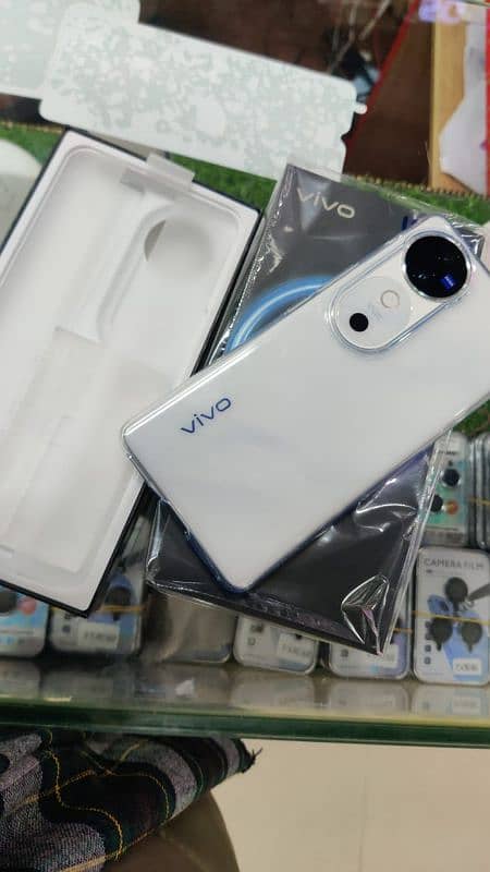 vivo v40 fresh 2