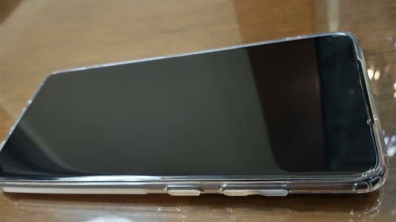 Samsung S20 plus 5g (no shade no spot no crack] Mint condition 2