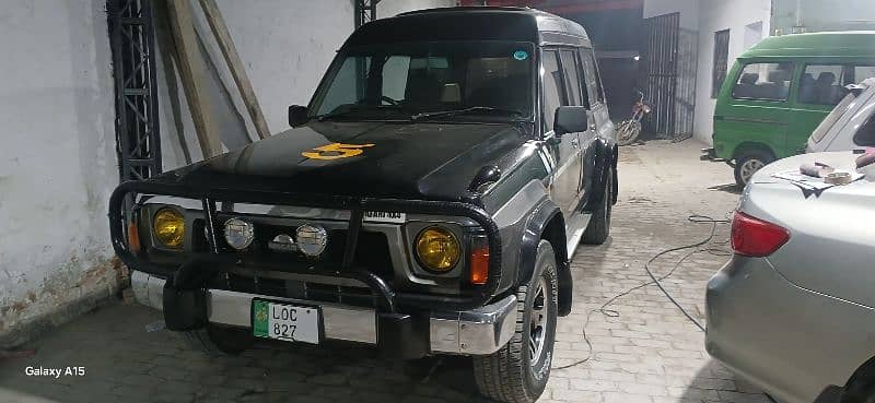 Nissan Patrol 1990 0