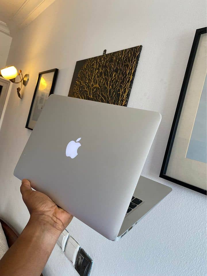 2015 Apple 13.3" MacBook Air laptop Whatsapp 03477803899 0