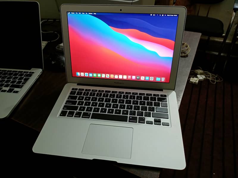 2015 Apple 13.3" MacBook Air laptop Whatsapp 03477803899 2