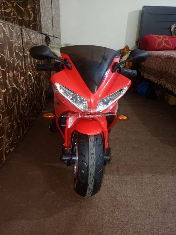 R one motorcycle brand new 4