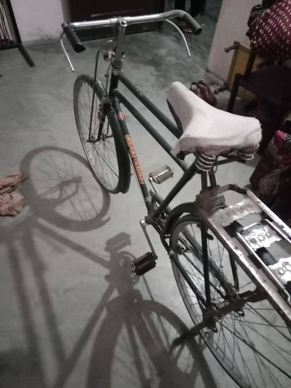 Cycle Almost new 0