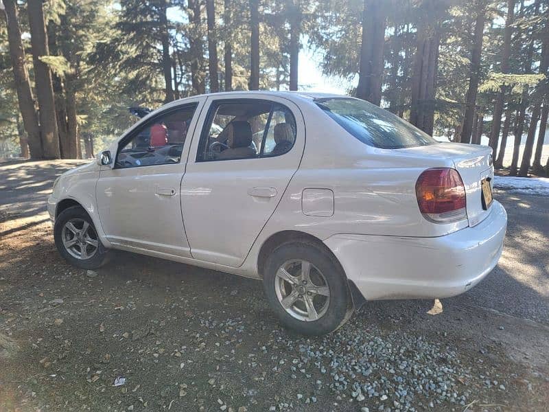 Toyota Platz 2003 5