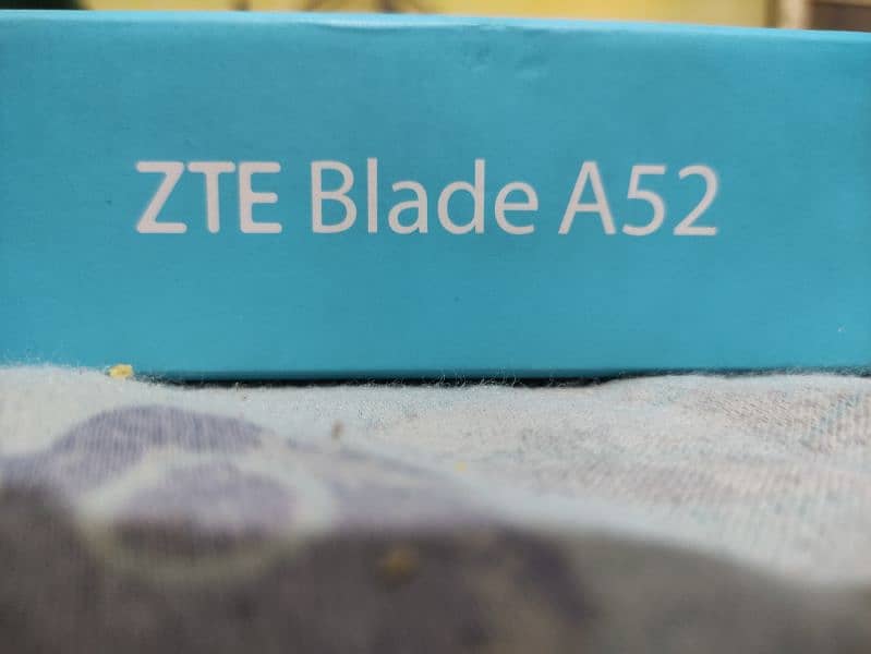 ZTE A52 64/4 GB Sealed Set 7