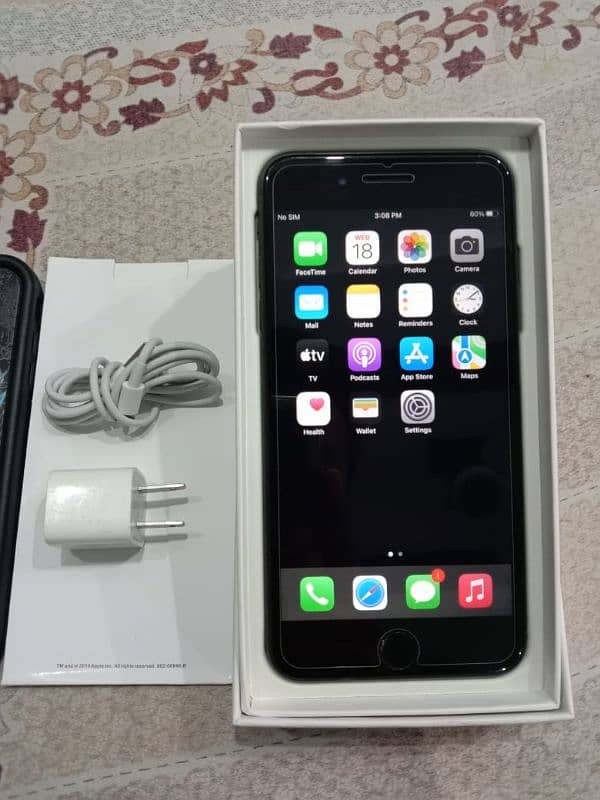 iphone 7 plus 128 gb lush condition PTA approved 2