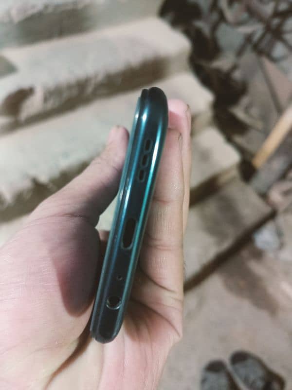 oppo reno 2z with box 8/256 10/10 conditation look like a new 1