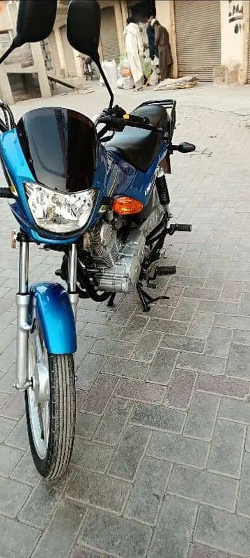 suzuki GD 110s good condition first owner karachi number 1