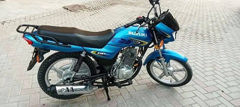 suzuki GD 110s good condition first owner karachi number 3