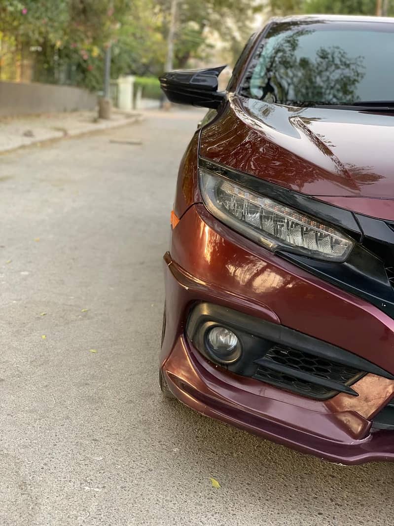 Honda Civic 2018 UG 3