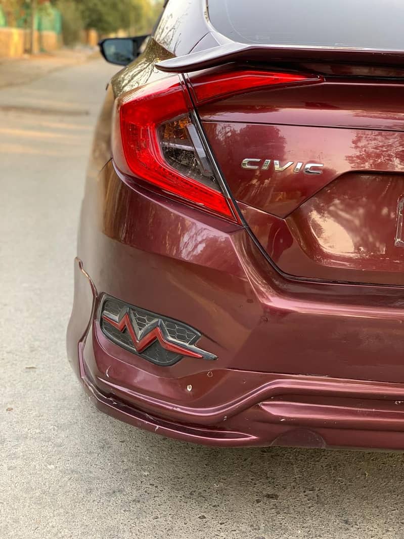 Honda Civic 2018 UG 11