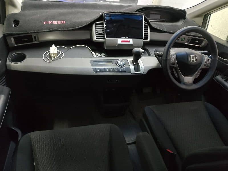 Honda Freed 2012 2