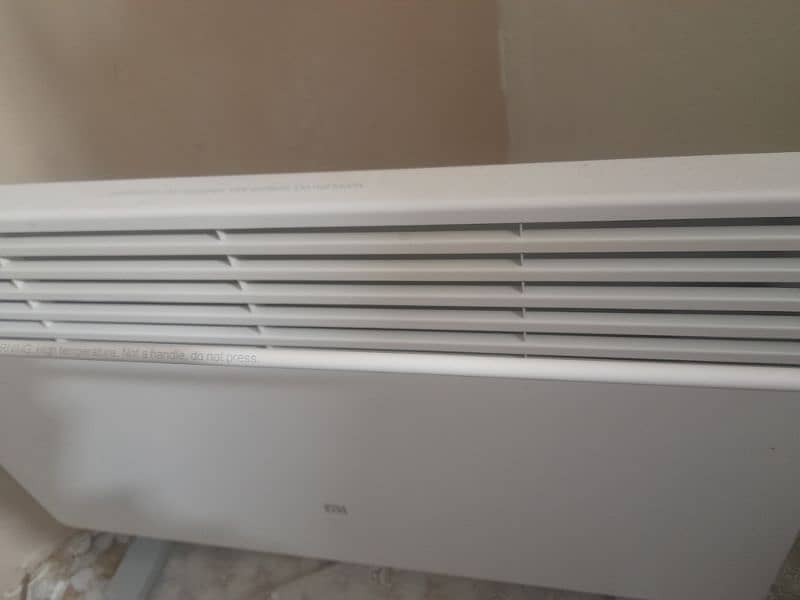 mi electric heater white colour 2