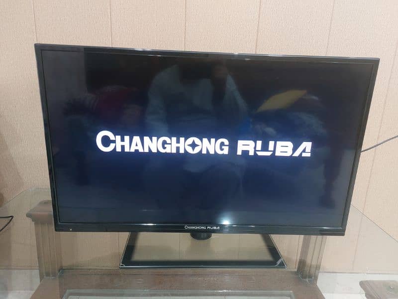 changhon ruba 32 inch original led tv Android very good condition 1