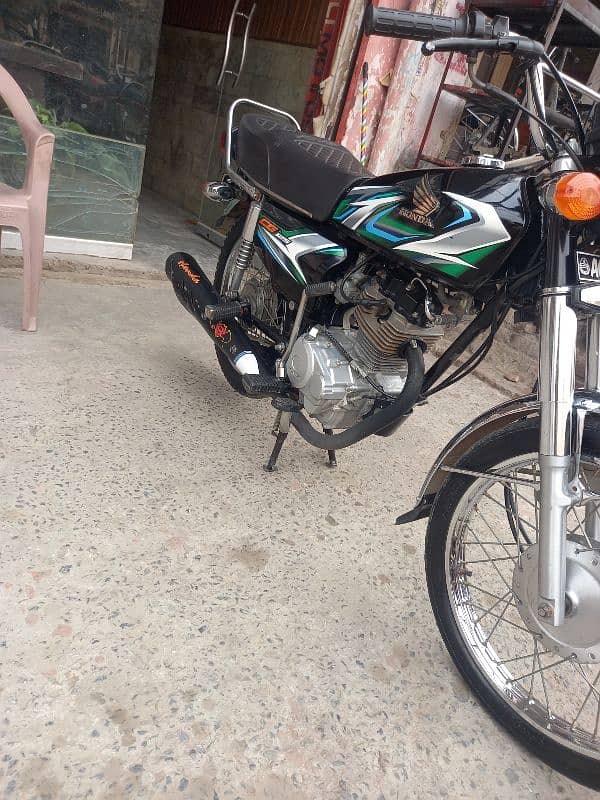 honda 125cc 3 baiks hain 2