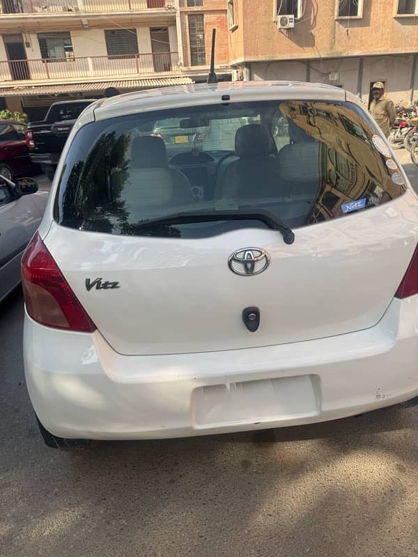 Toyota Vitz 2006 3