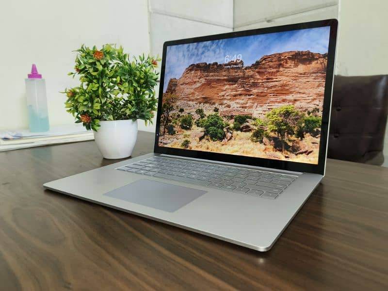 Microsoft Surface Laptop 3 10th Gen Core i7 0