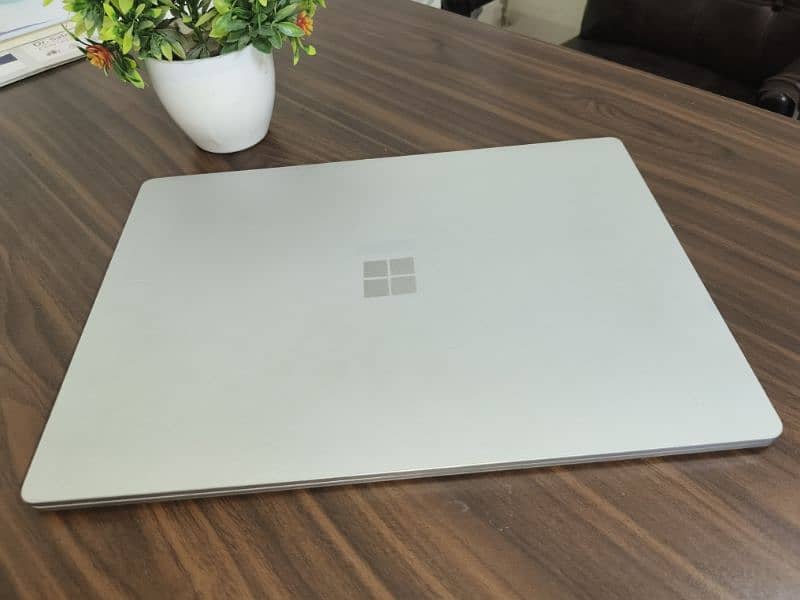 Microsoft Surface Laptop 3 10th Gen Core i7 3