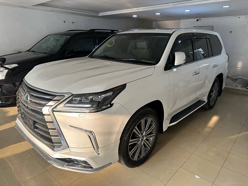 LEXUS LX 570 UP FOR SALE 1