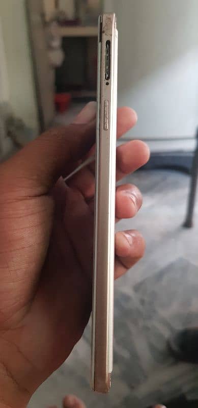 oppo f1s 3