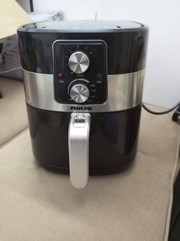 Nikai Air fryer 3 litter 9