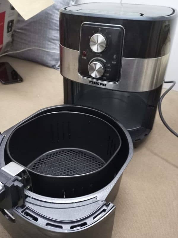 Nikai Air fryer 3 litter 11