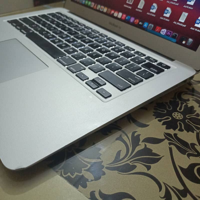 2017 Apple MacBook Air Model A1466 - Laptop Whatsapp 03477803899 3