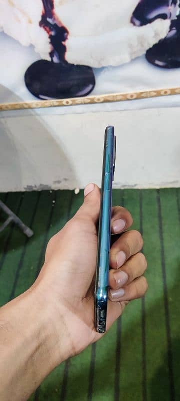 Vivo v21e 2