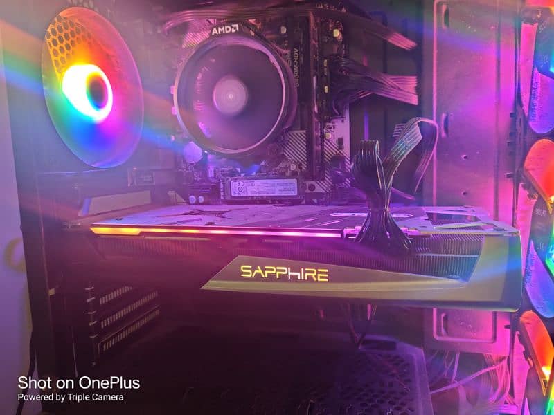 AMD RX 5700 XT 8GB SAPHIRE NITRO++ RGB 0