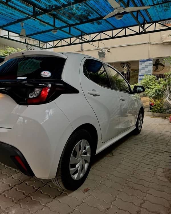 Toyota Yaris 2021 1