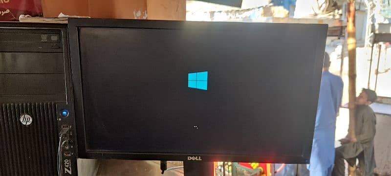 Dell LCD 22 inch 1