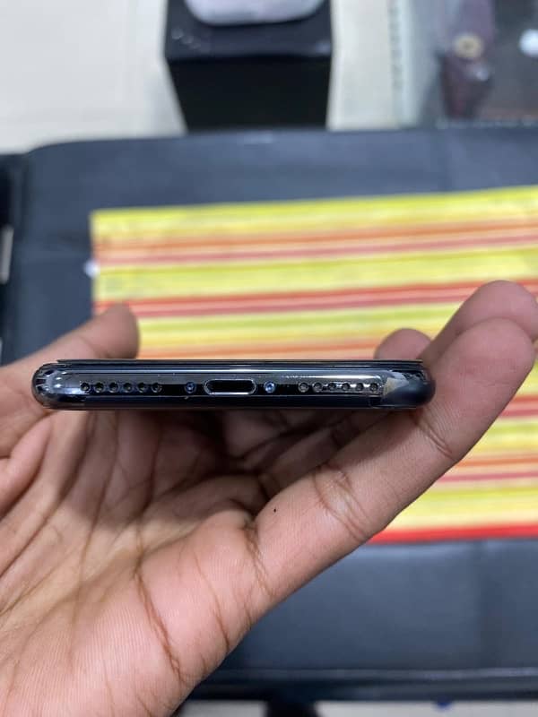 IPhone X PTA approved 64gb used kit 3