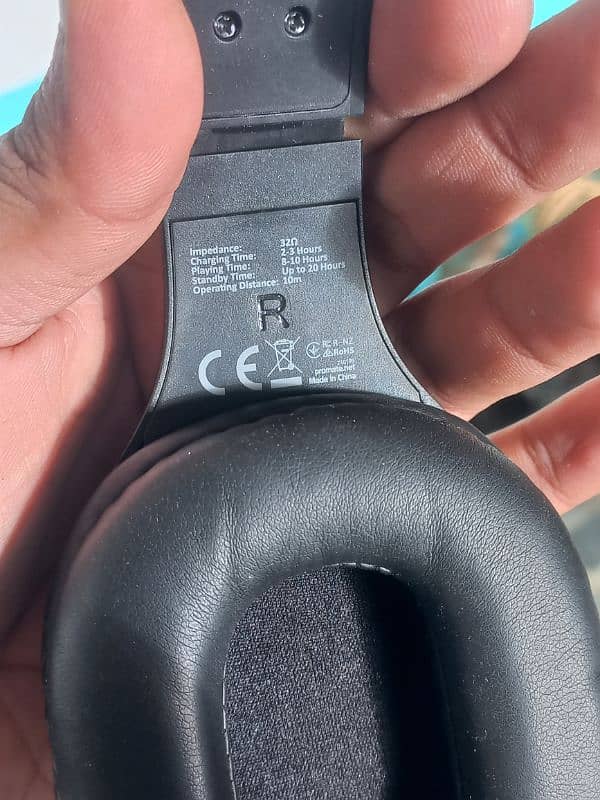 terra headphones  Bluetooth SD crd support 3