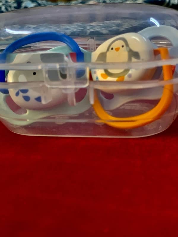 Avent pacifiers 0 to 6M 1