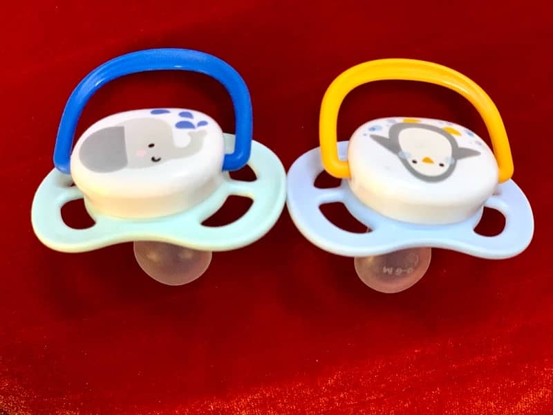 Avent pacifiers 0 to 6M 4