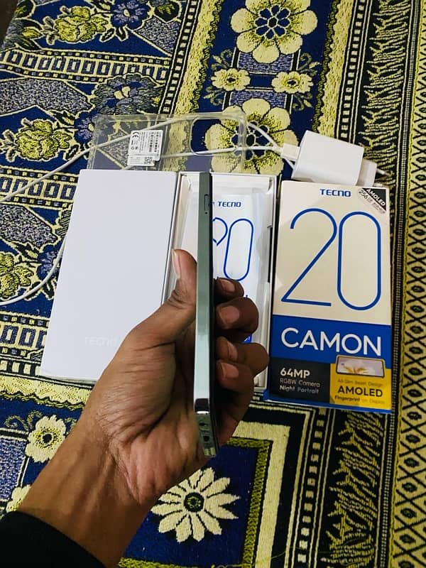 Camon 20 8/256 2