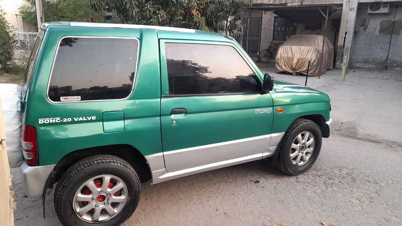 Mitsubishi Pajero Mini 1995 12