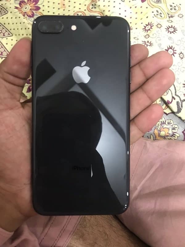 iPhone 8 plus 64gb 5