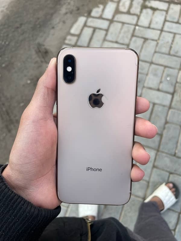 iPhone XS 0