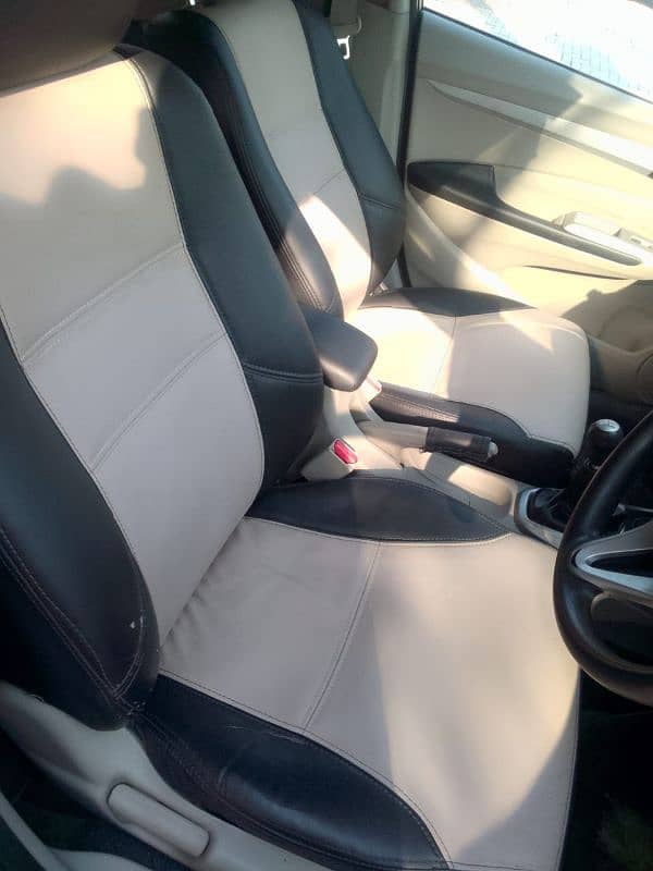 Honda City IVTEC 2019 3