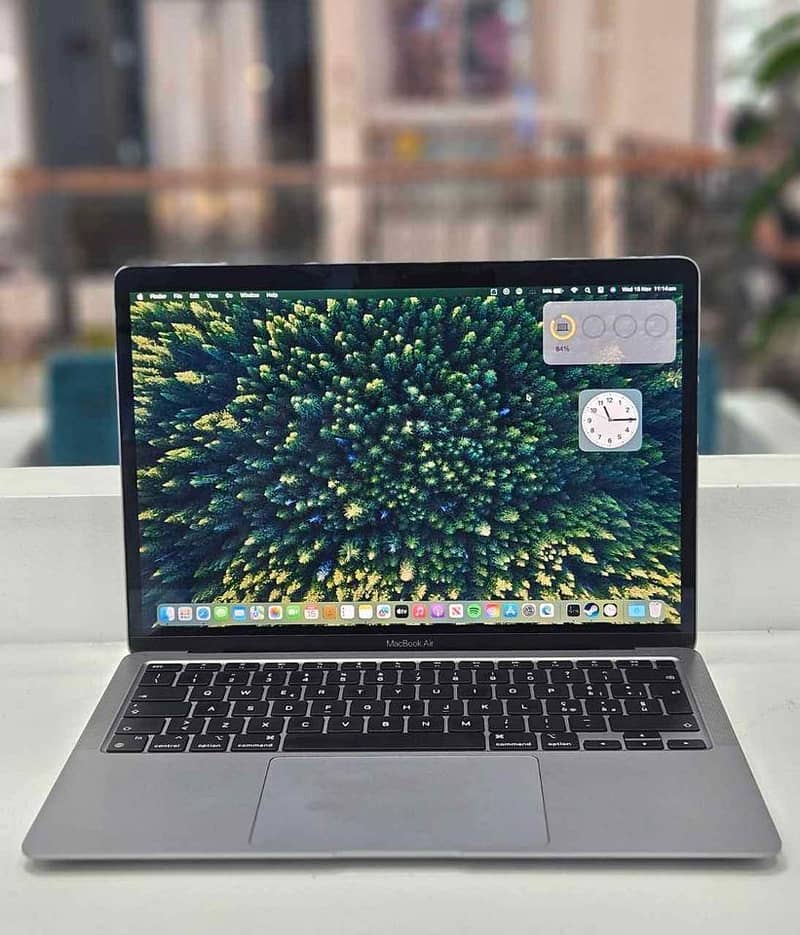 Apple MacBook air retina display M1 chip 2020 Whatsapp 03477803899 3