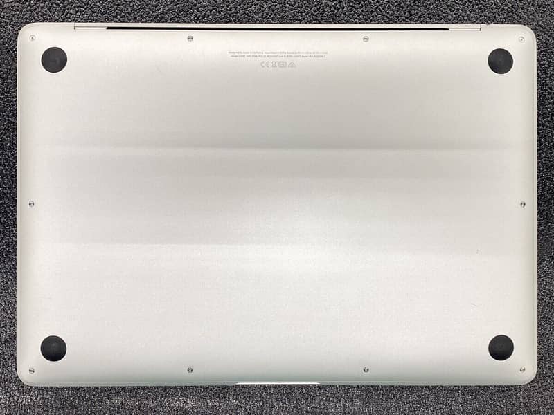 Apple MacBook air retina display M1 chip 2020 Whatsapp 03477803899 6