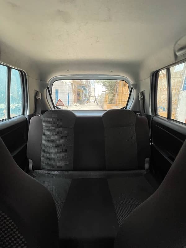 Suzuki Wagon R 2022 12