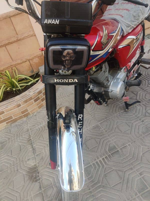 Honda 125 model 2020 karachi number first owner 4