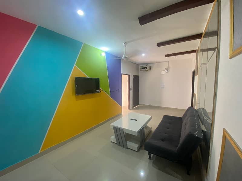 Private and Shared Rooms for Working Professionals and Bachelors 0