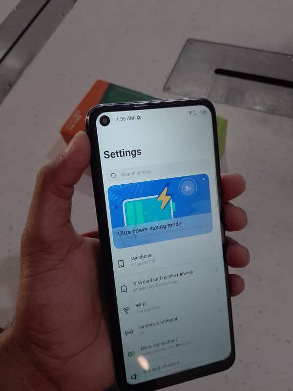 infinix Hot 10 4+64 With Box All OK. 5
