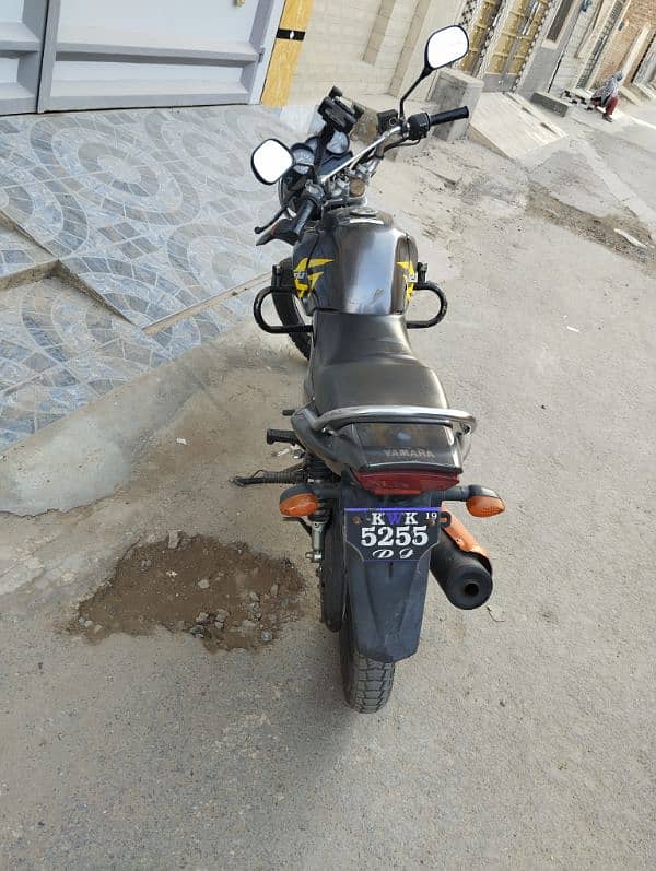 Yamaha YBR 125G model 2019 4