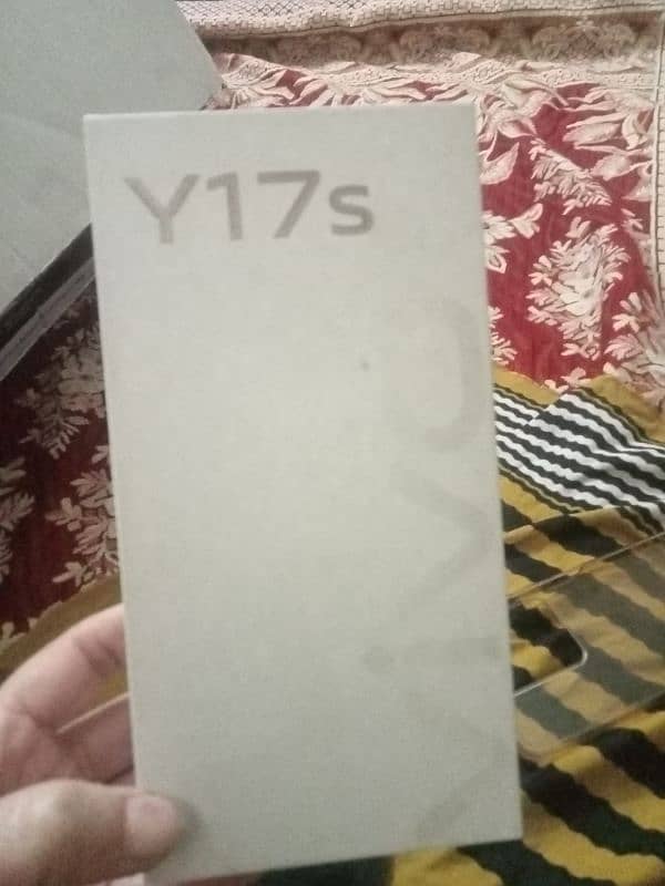 ye vivo ka mobile hai Y17S 0