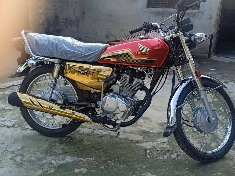 Honda 125 golden edition ( self start) (03068429227) 4