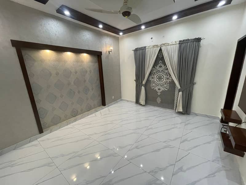 10 MARLA BRAND NEW LUXURY HOUSE FOR SALE IN BAHRIA TOWN LAHORE 3